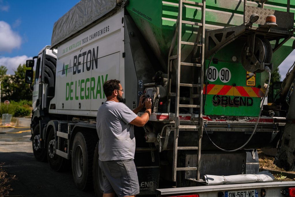 Ordinateur BLEND Beton de l'Egray